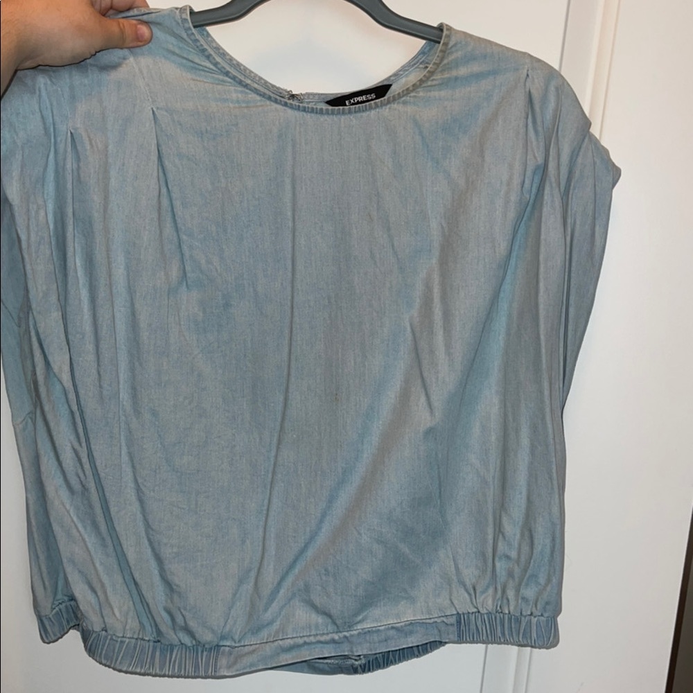 Express Shoulder Pad Top